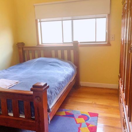 מלבורן A Single Room Near The Railway Station מראה חיצוני תמונה