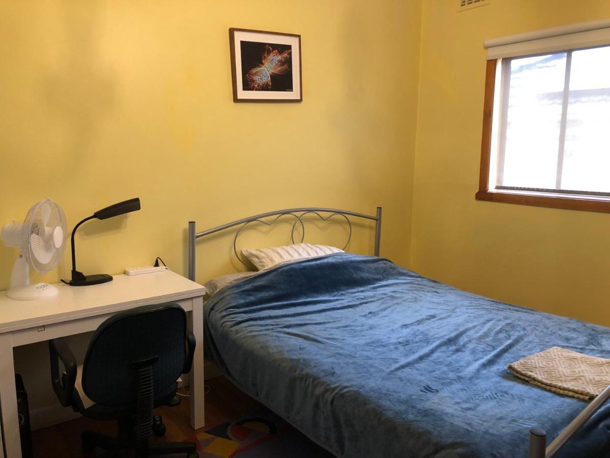 מלבורן A Single Room Near The Railway Station מראה חיצוני תמונה